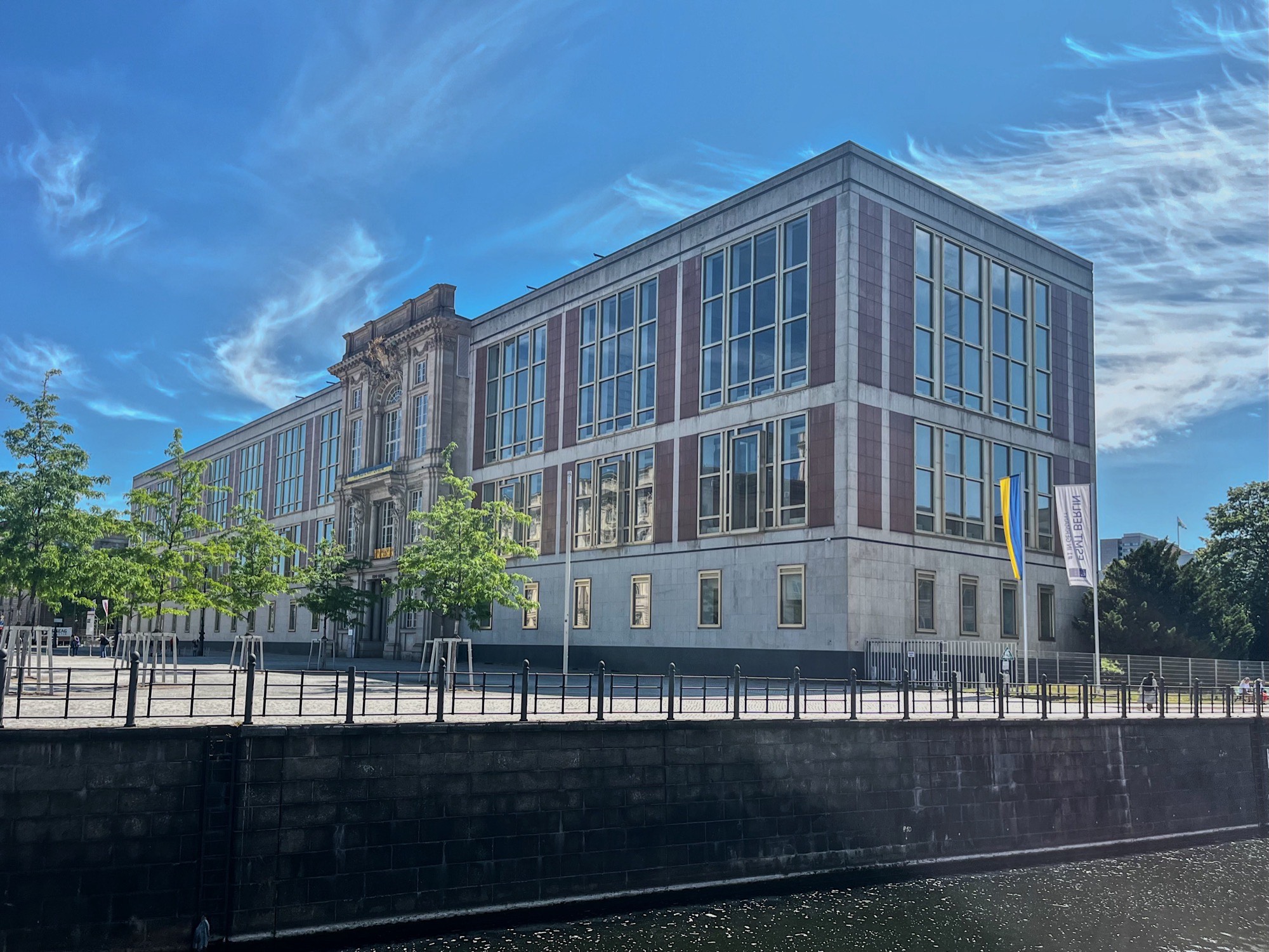 ESMT – ehem. Staatsratsgebäude der DDR