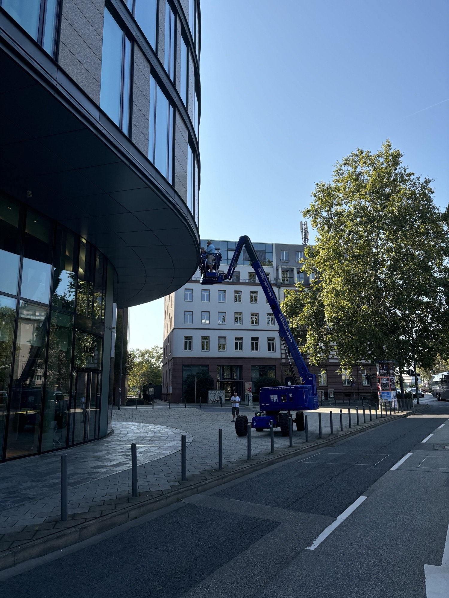Oval am Baseler Platz